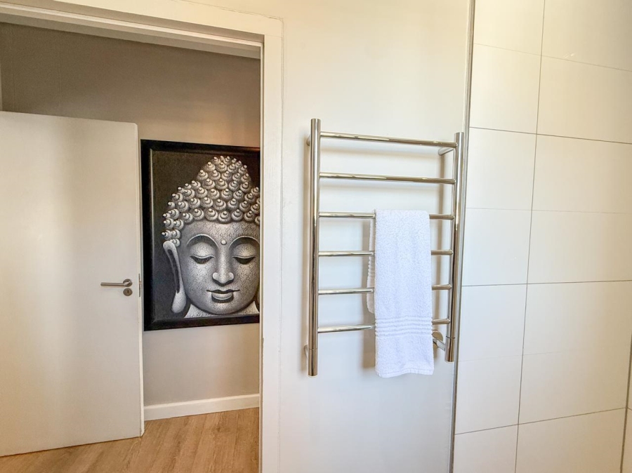 2 Bedroom Property for Sale in Cape Town City Centre Western Cape